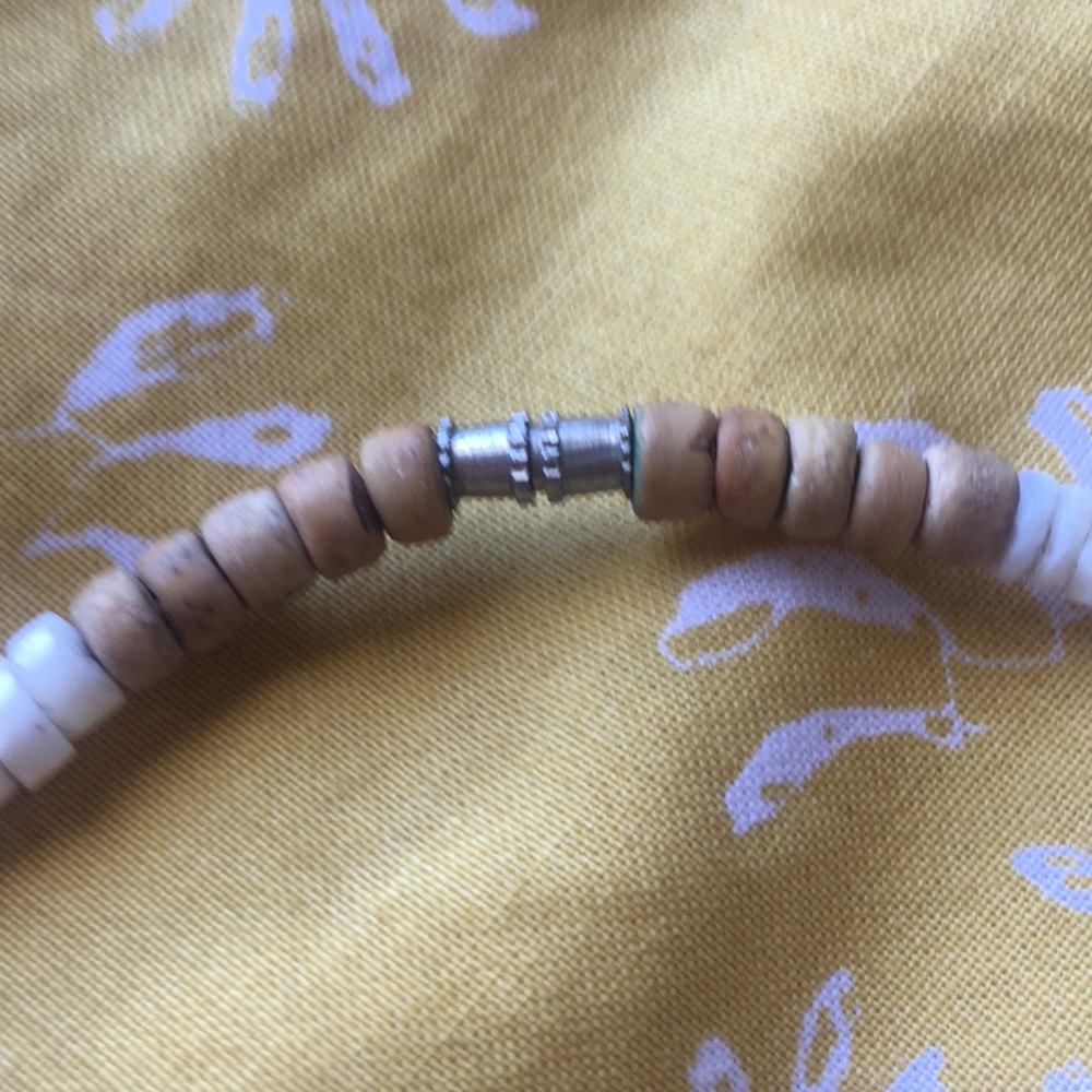 Shell necklace - Picture 2 of 2